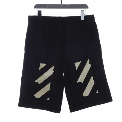 Off-White Shorts mit Streifenprint