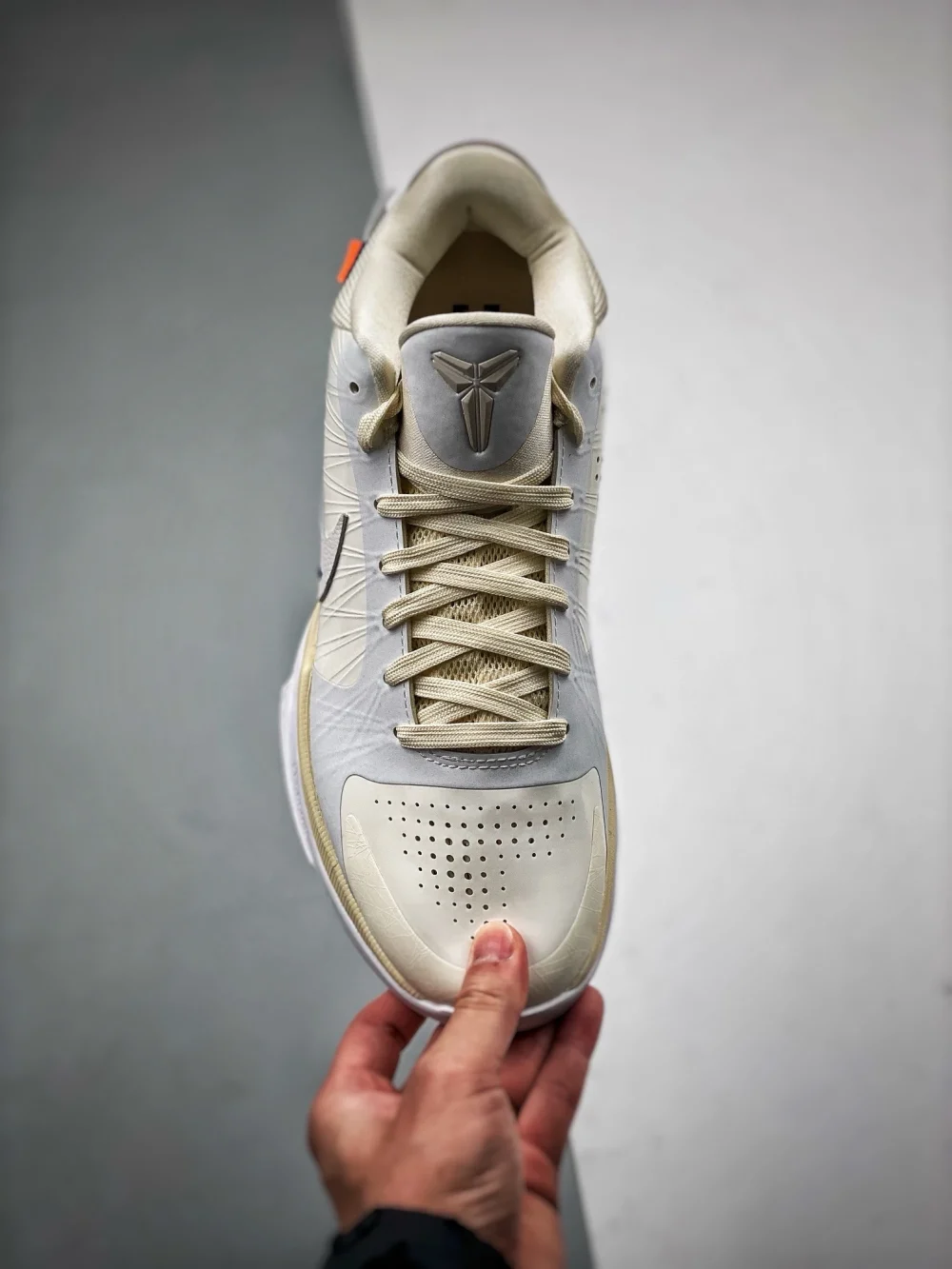 Kobe 5 x Off-White Sail Top-Version Reps