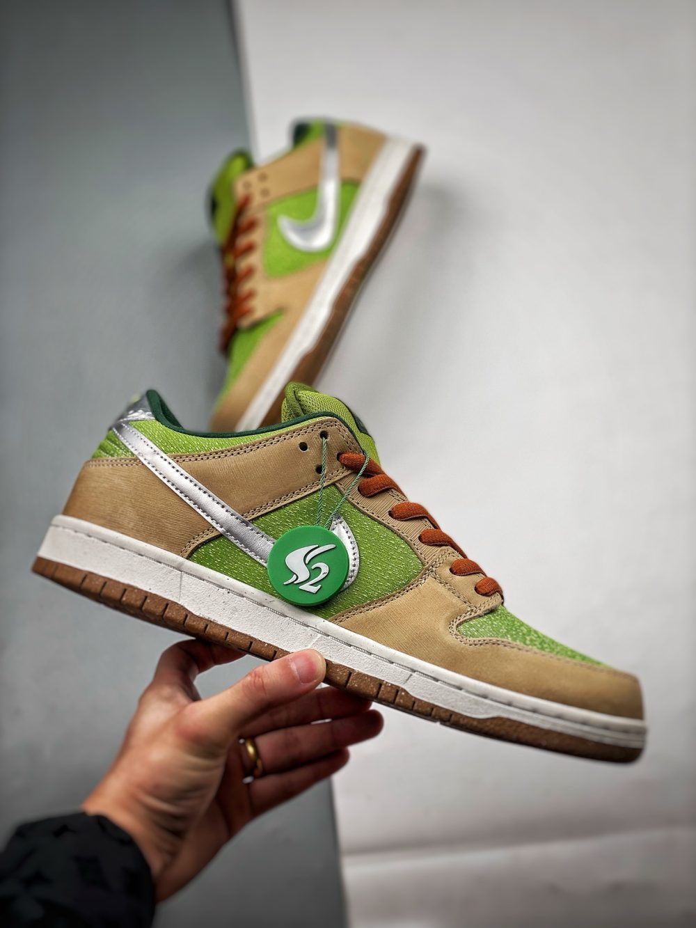 Dunk SB Low „Dinner Plate“ Grün Top-Version Reps