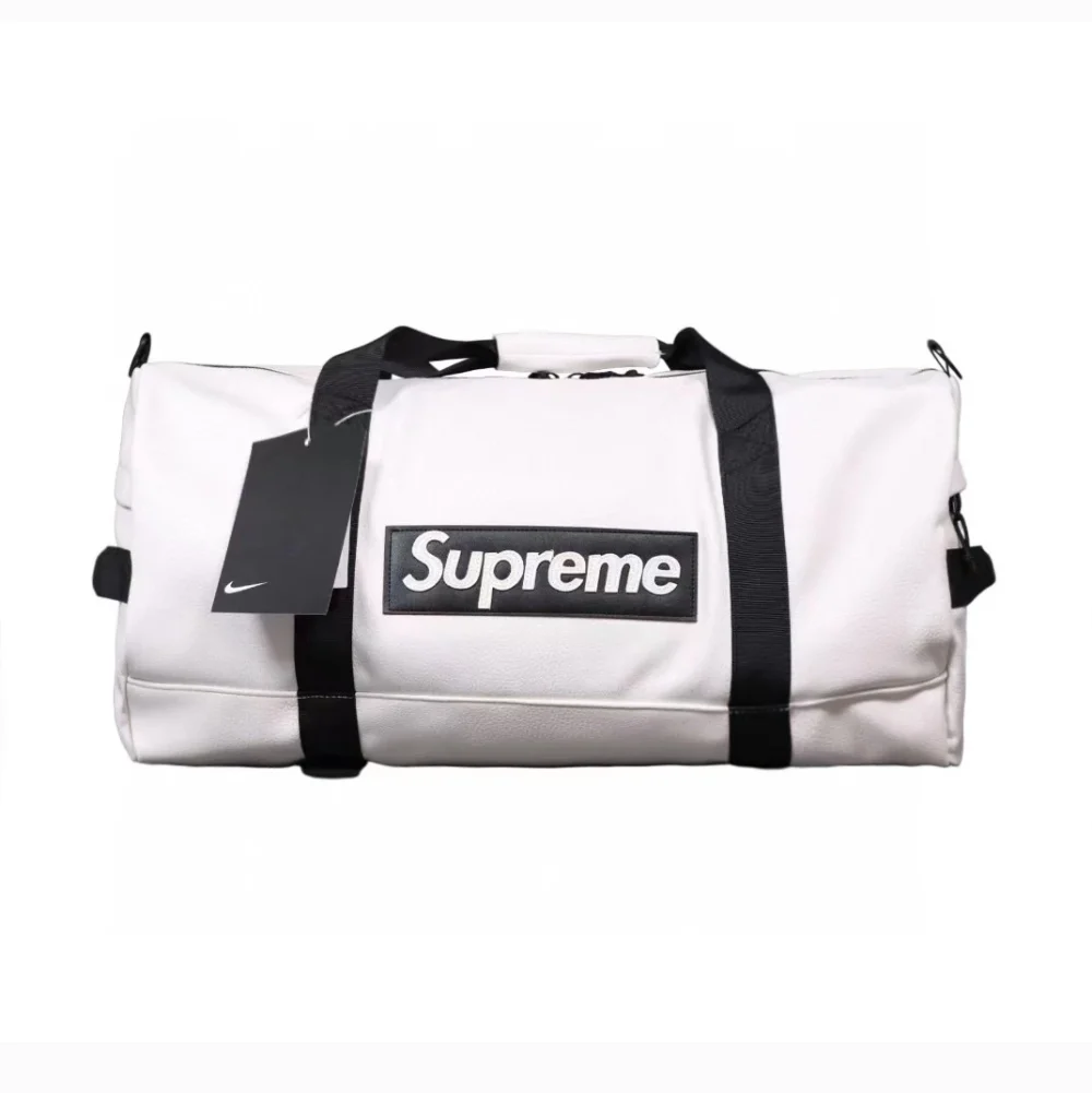 Suprem1e x N1ke Beuteltasche aus Gelenkleder