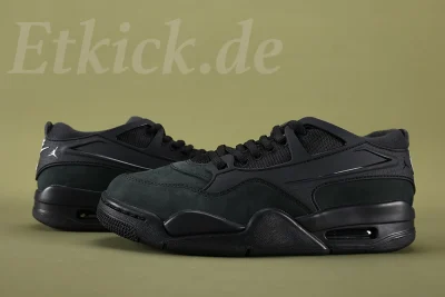 Air Jordan 4 RM Schwarze Katze Low-Top-Sneaker