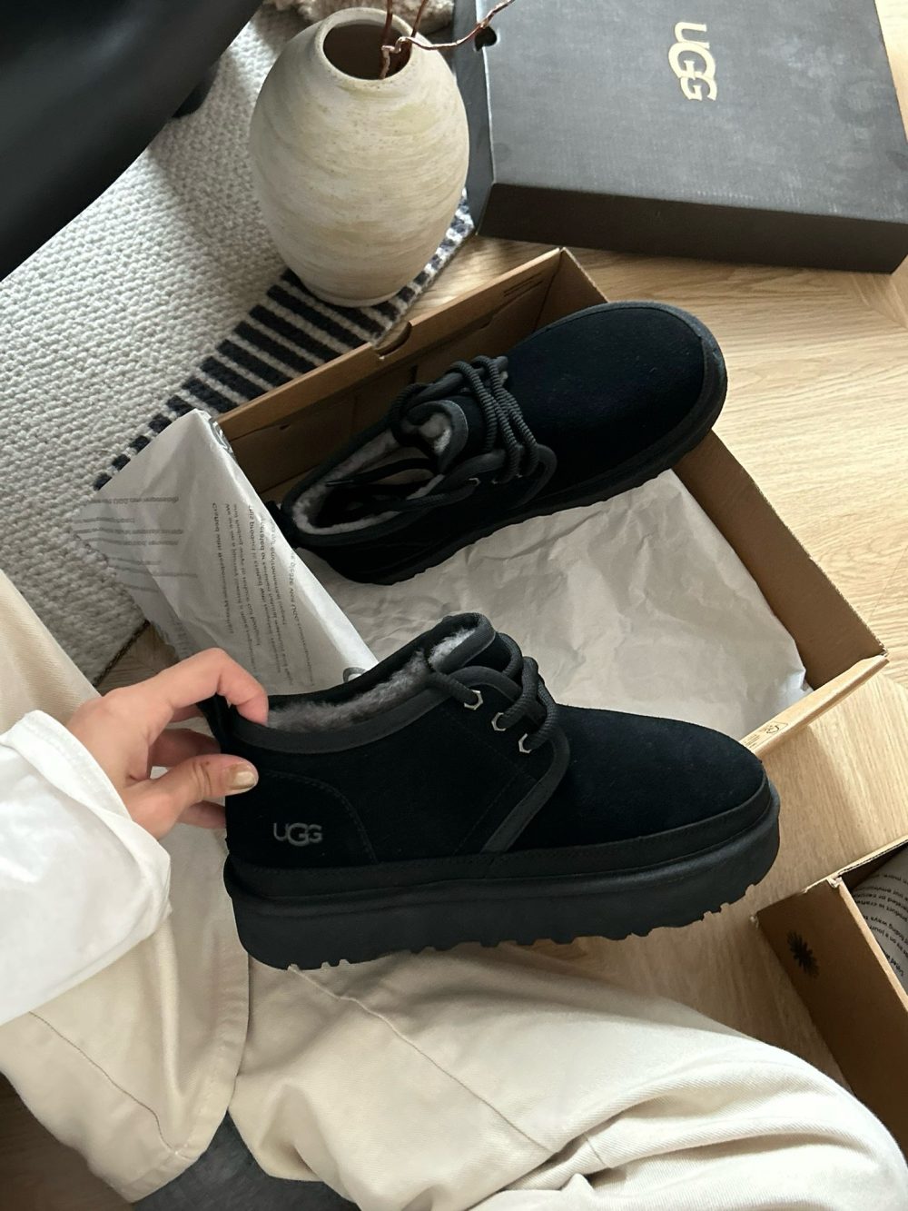 Ugg dicker Riemen Beckham leichte Herrenschuhe Schwarz