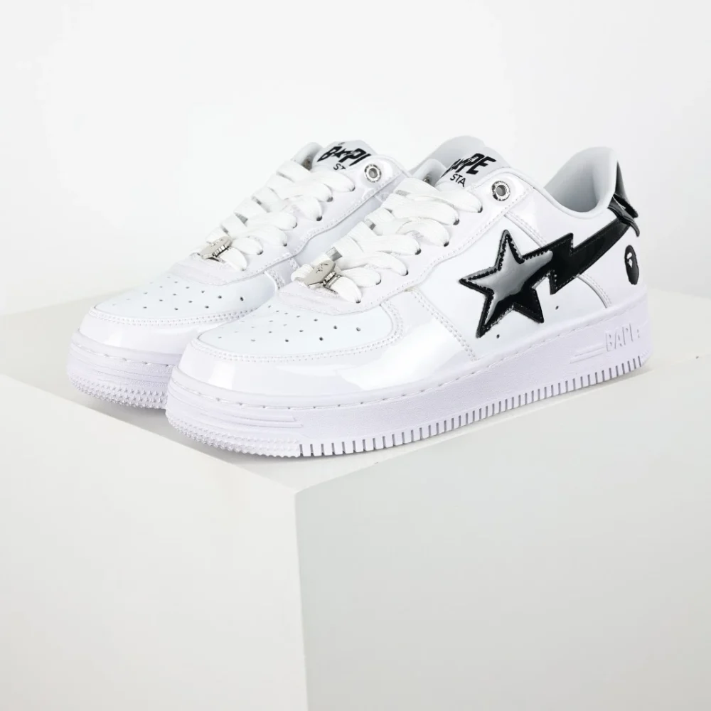 A BATHING APE STA Sneakers in Weiß und Schwarz