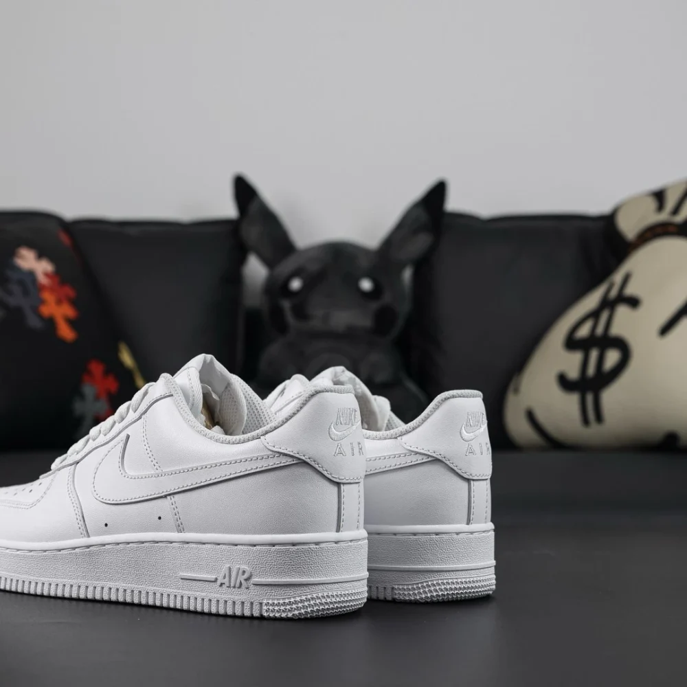 Air Force 1 '07 'Triple White' Reps – Bild 9