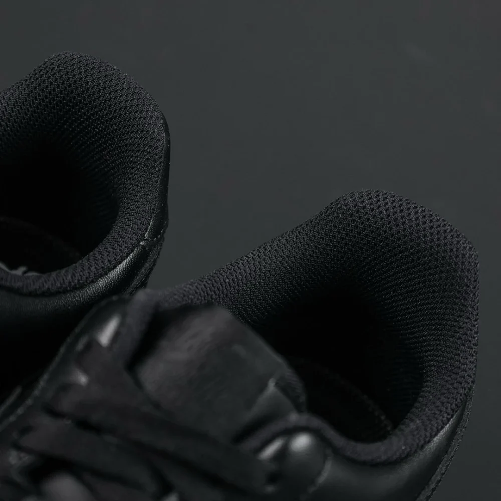 Air Force 1 FlyEase Triple Black Low Top – Bild 8