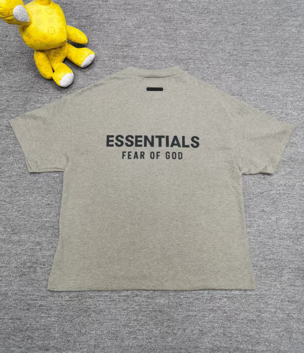 FEAR OF GOD ESSENTIALS Jersey-T-Shirt mit Rundhalsausschnitt Dunkelmattgrau