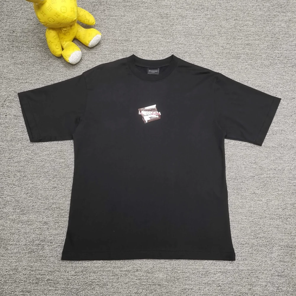 Balenciaga Kurzarm-T-Shirt mit Logo-Stickerei auf Vorder- und Rückseite und laminiertem Buchstaben-Logo schwarz
