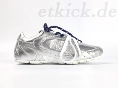 New Balance x Miumiu Silberne Damen Schuhe