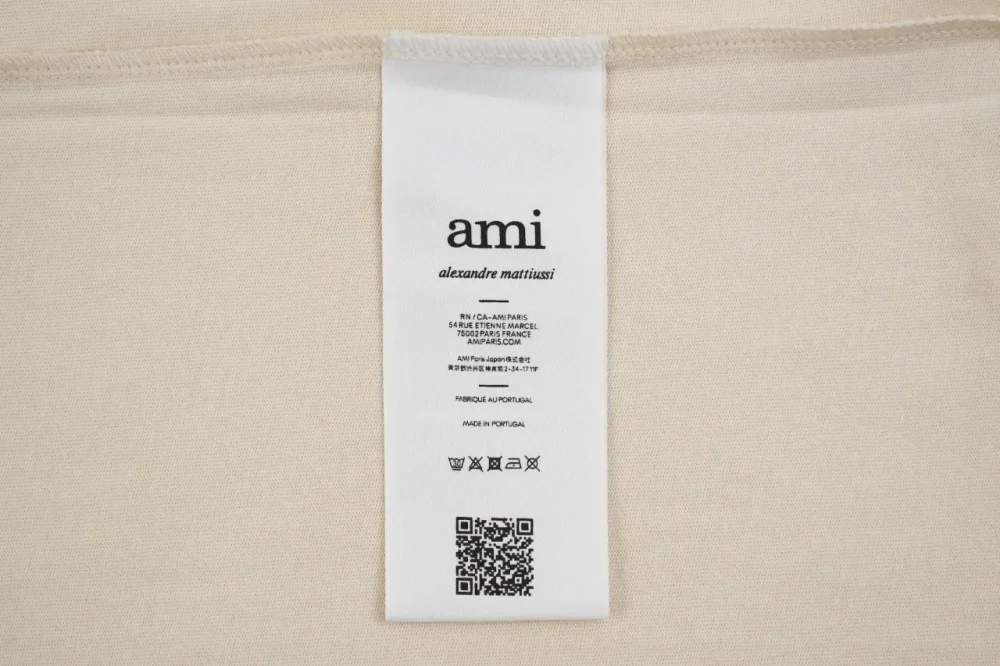 AMI Handtuch Stickerei Kurzarm Schwarz – Bild 16