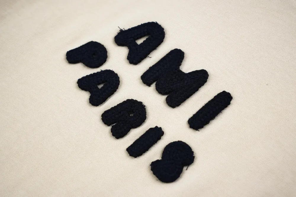 AMI Handtuch Stickerei Kurzarm Schwarz – Bild 14