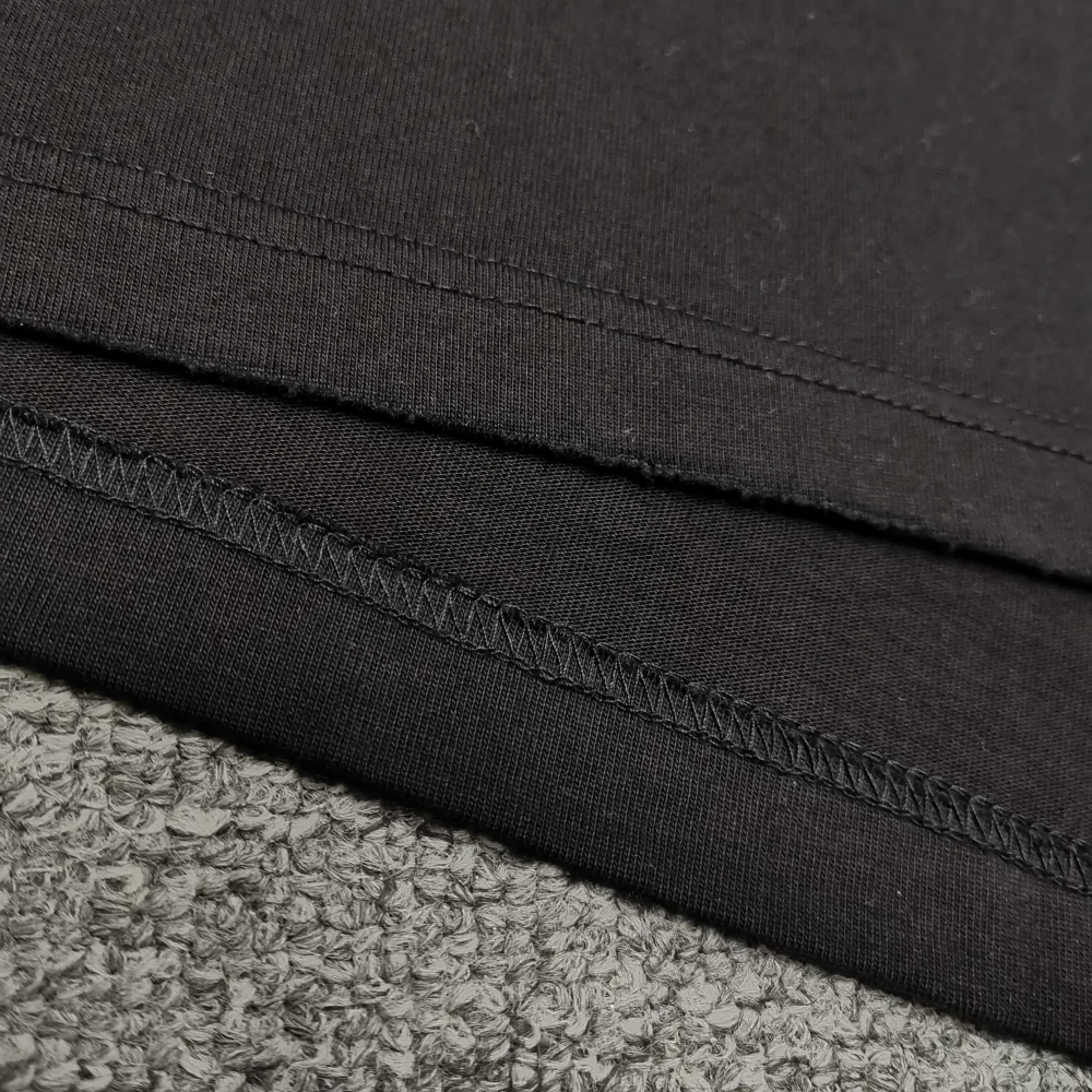 Balenciaga Kurze Ärmel mit aufgesticktem Doppel-B-Logo auf der Vorderseite – Bild 3