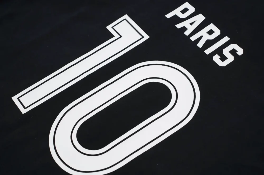 Balenciaga Manchester United Nr. 10 Trikot-T-Shirt – Bild 7