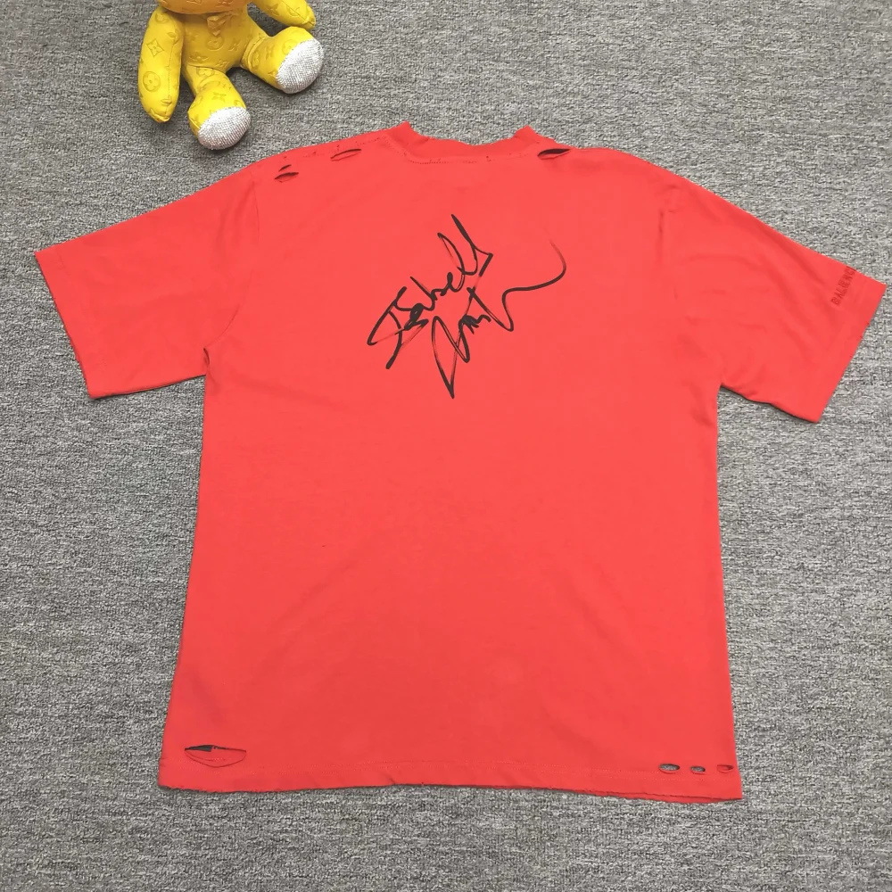 Balenciaga T-Shirt mit kurzen Ärmeln und gewaschenem Muster rot – Bild 2