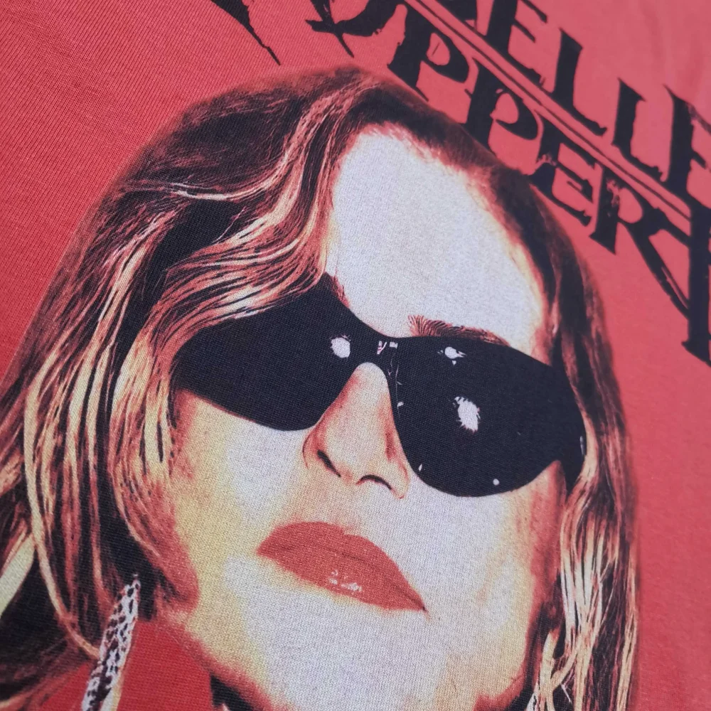 Balenciaga T-Shirt mit kurzen Ärmeln und gewaschenem Muster rot – Bild 4