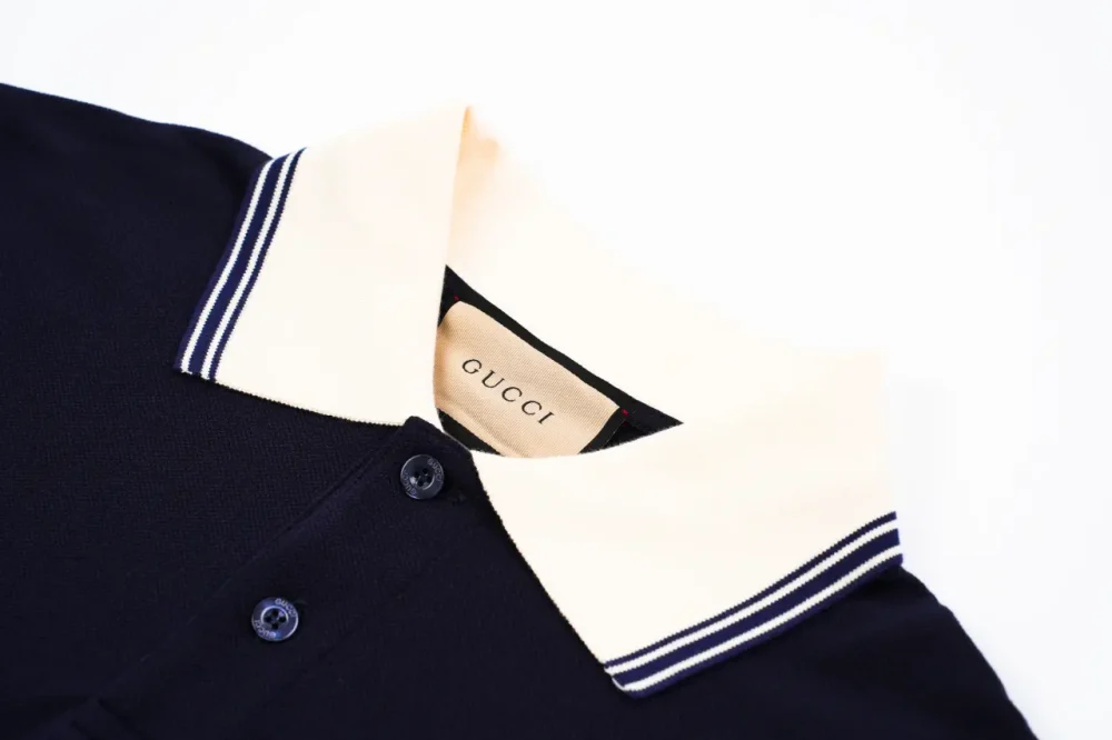 Poloshirt mit Doppel-G-Stickerei in Marineblau – Bild 4