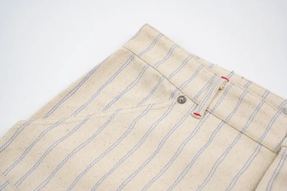 Shorts mit Taschenstreifen und Buchstaben D, Red Line – Bild 16
