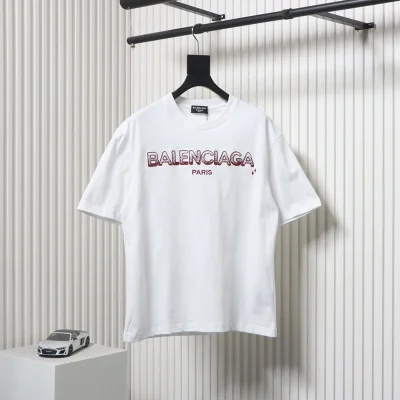 T-Shirt mit aufgesticktem Farbverlaufsschriftzug