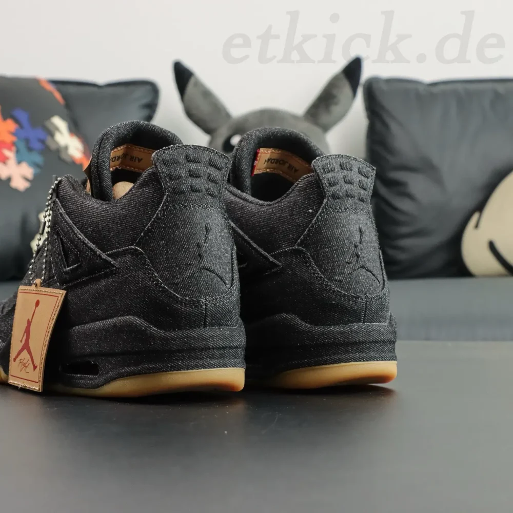 Top Levi's x Air Jordan 4 Retro NRG „Black Levis“ Replica – Bild 6