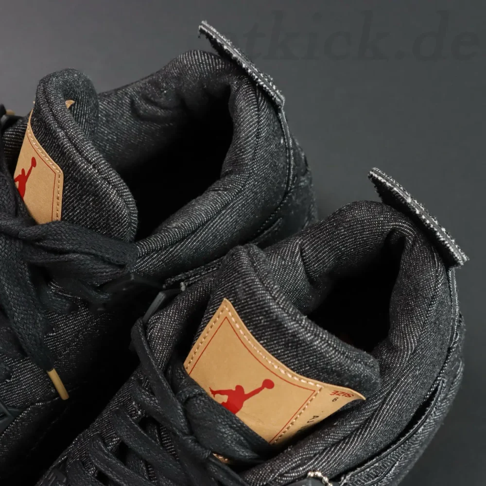 Top Levi's x Air Jordan 4 Retro NRG „Black Levis“ Replica – Bild 10