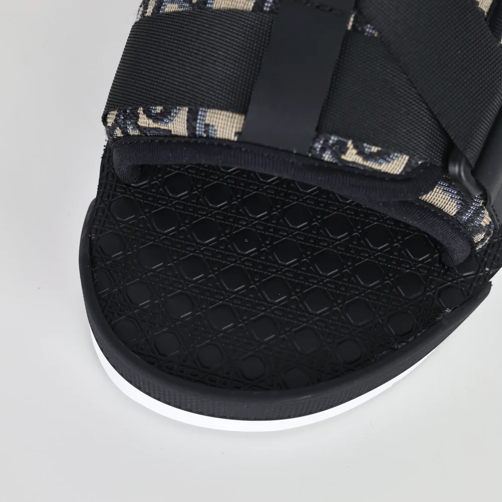 Alpha Sandale Beige und Schwarz Schräger Jacquard – Bild 9