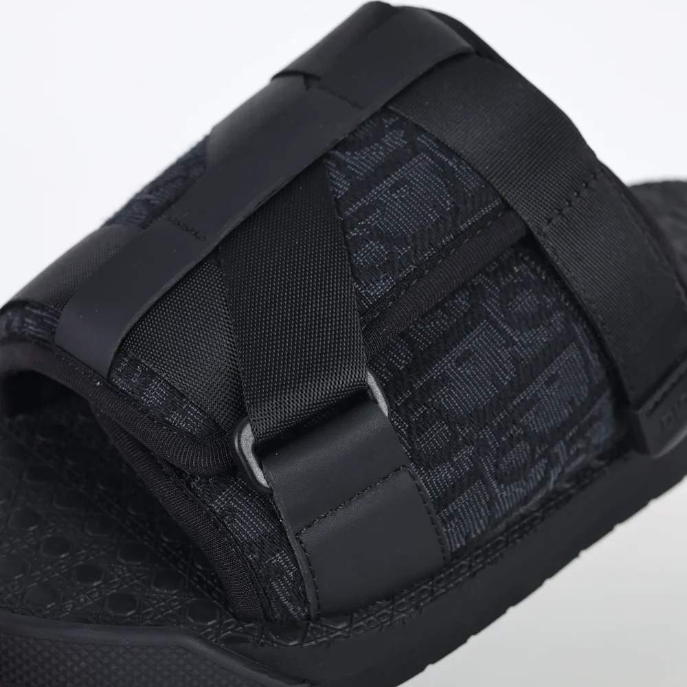 Alpha Sandale Schwarz Schräg Jacquard – Bild 9
