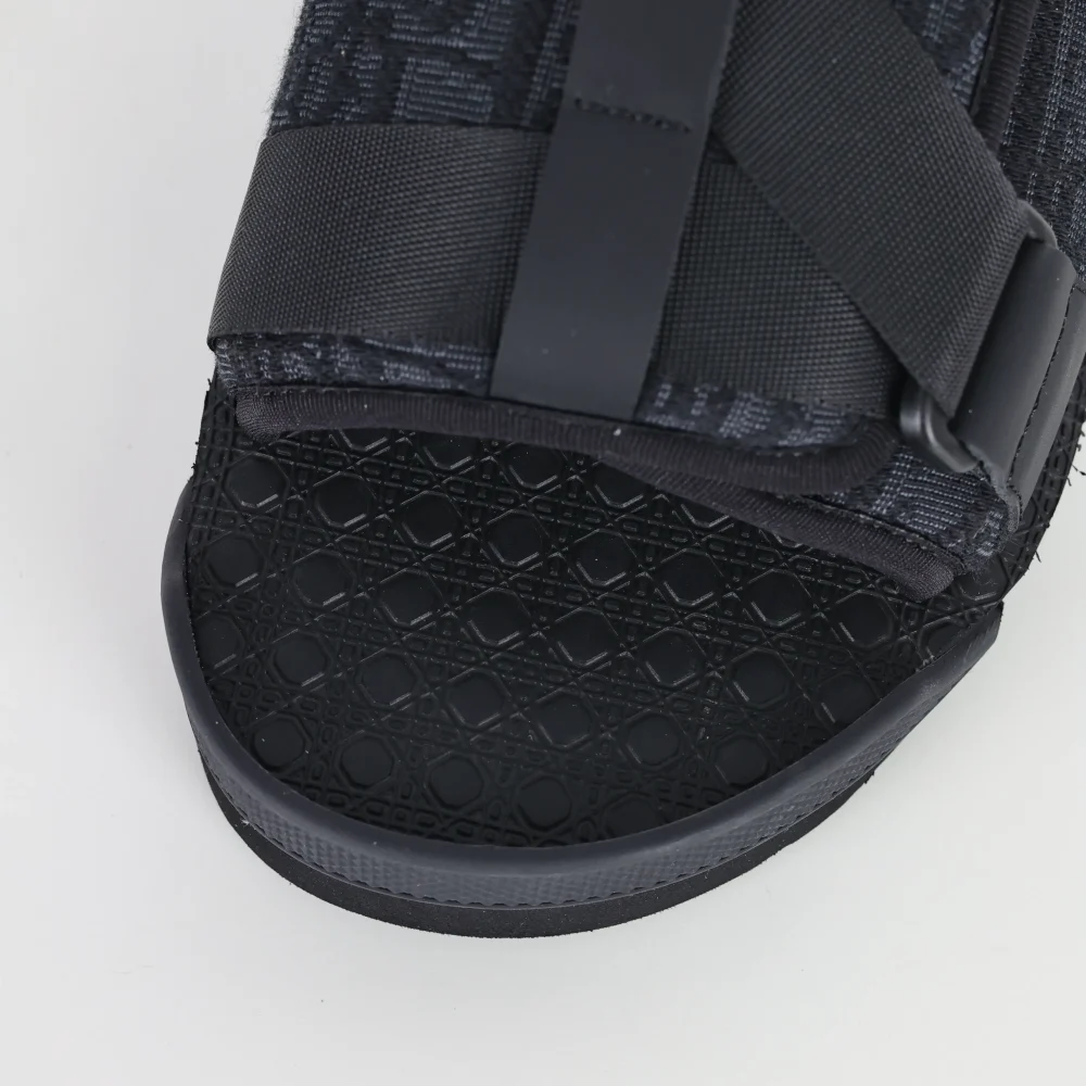 Alpha Sandale Schwarz Schräg Jacquard – Bild 11