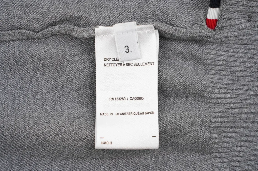 Armband-Poloshirt aus Eisseiden-Jacquard mit kurzen Ärmeln – Bild 9