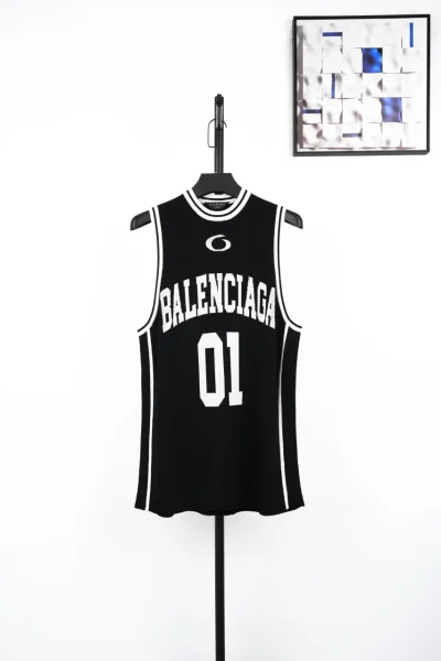 Balenciaga Strickweste ärmellos schwarz und weiß