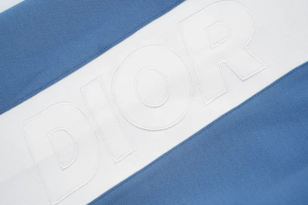Blau-weiße Nähte Shorts Diese klassische Sportshorts blau – Bild 5