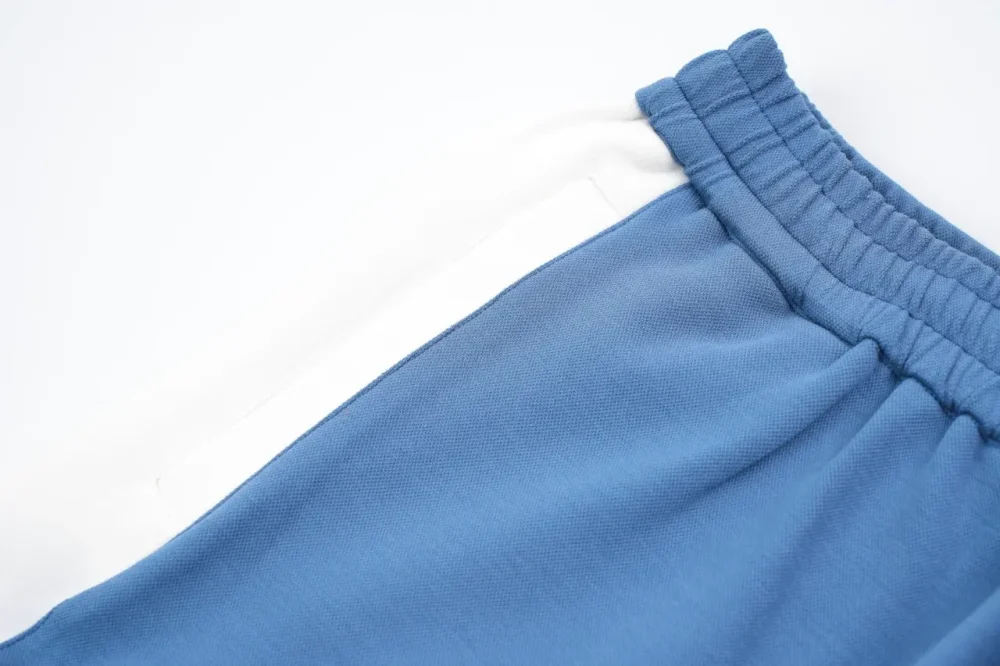 Blau-weiße Nähte Shorts Diese klassische Sportshorts blau – Bild 6