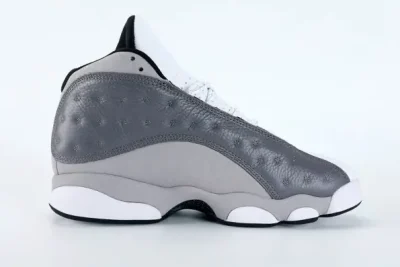 Jordan 13 Retro Atmosphere Grau