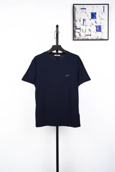 Kurze Ärmel mit Distressed-Logo-Print