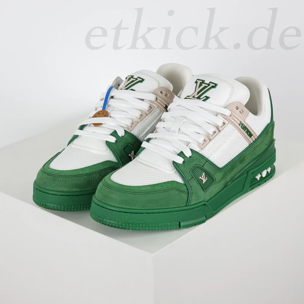 Trainer Sneakers Grün und Weiß