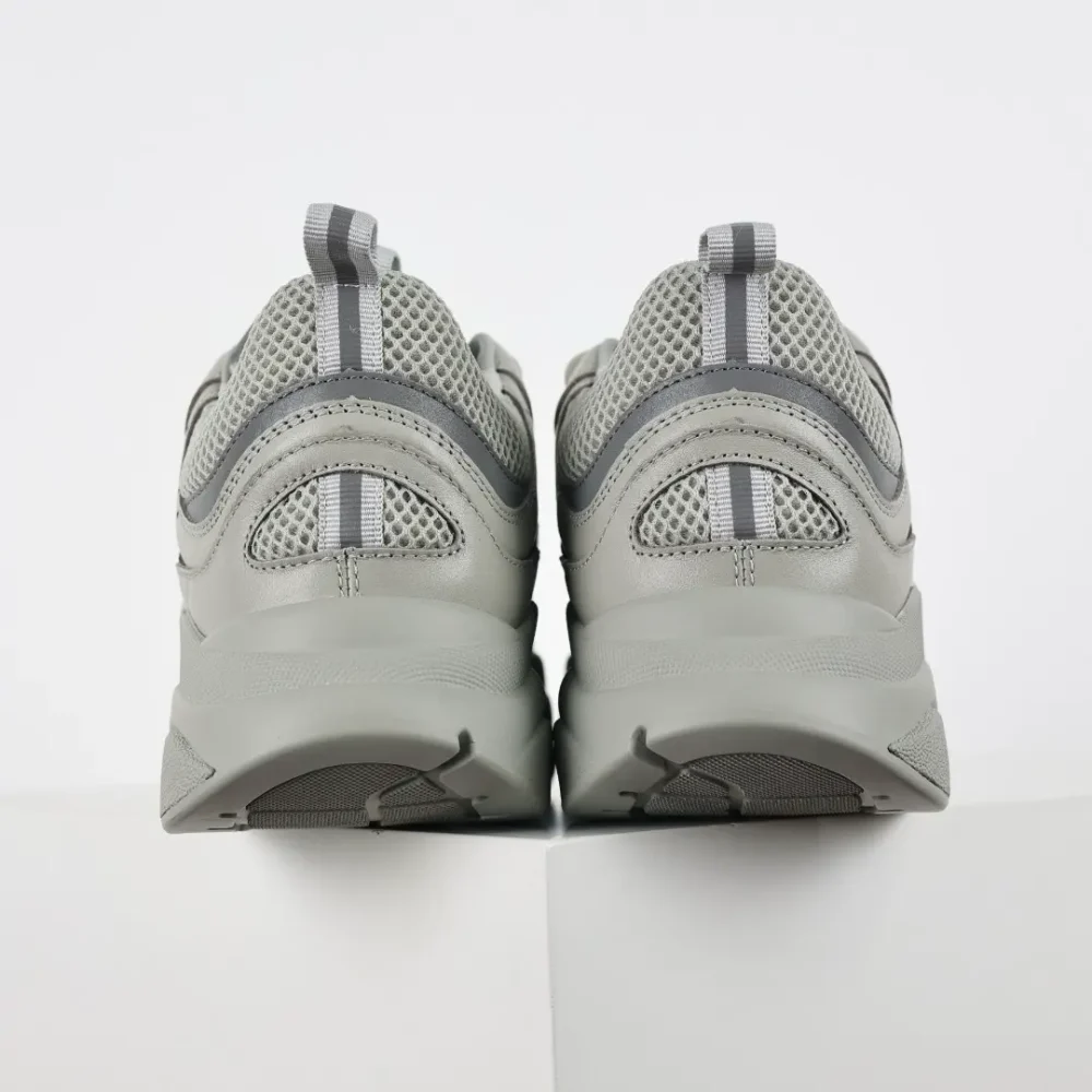 B22 Jogging Fashion Sneakers Grau 80 – Bild 6