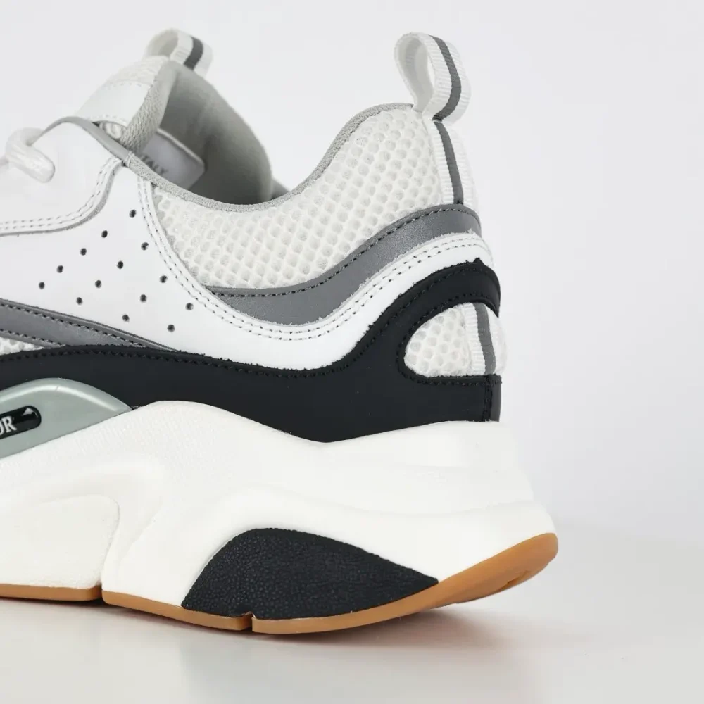 B22 Jogging Fashion Sneakers Weiß Braune Sohle 58 – Bild 9