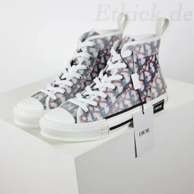 B23 High Top Sneakers Rot Blau Oblique