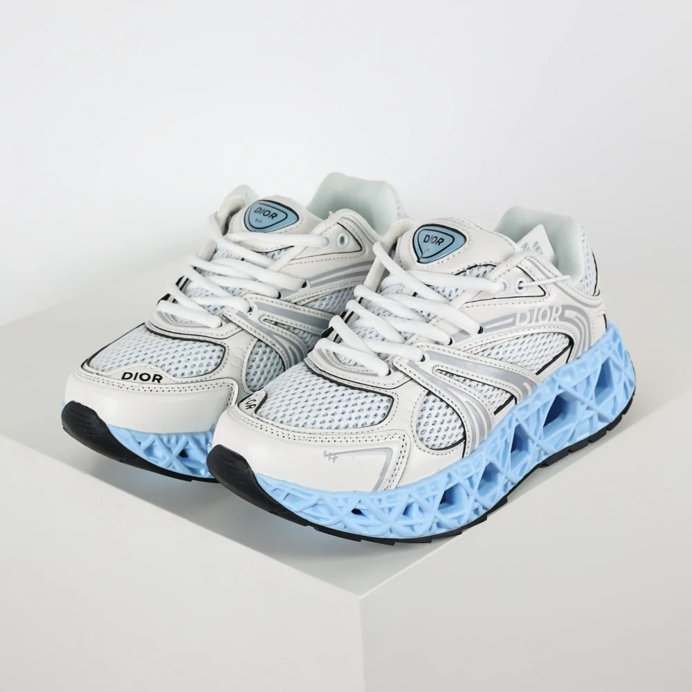 B35 NXXT Sneaker Technisches Gewebe und Mesh Weiß und Blau