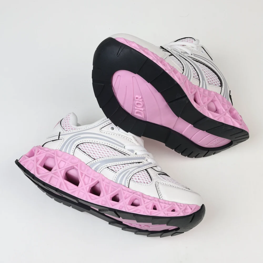B35 NXXT Sneaker aus technischem Gewebe und Mesh in Rosa und Weiß – Bild 8