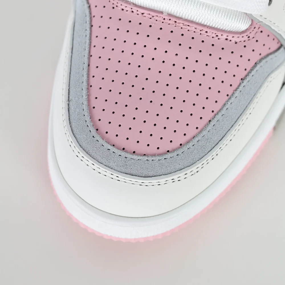 Die Top-Version des Trainer Sneaker „Pink and White“ – Bild 11