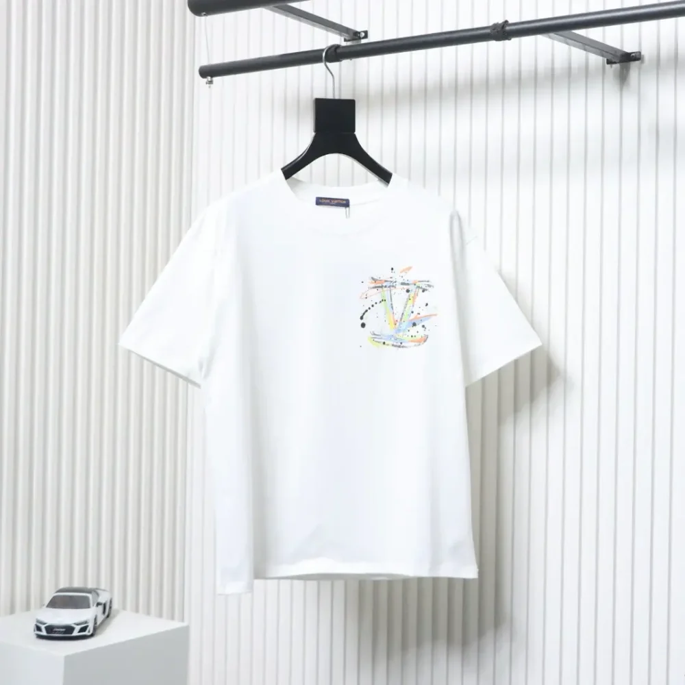 Handbemaltes Kurzarm-T-Shirt