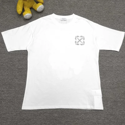 Off-White T-Shirt mit Grafikdruck