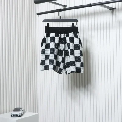 Shorts aus Strick mit Schachbrettmuster