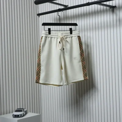Shorts mit Warhorse-Stickerei und Karoband