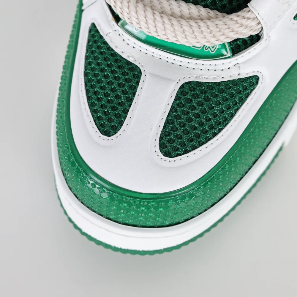 Skate Sneaker Monogramm Blumenmuster Grün und Weiß – Bild 7