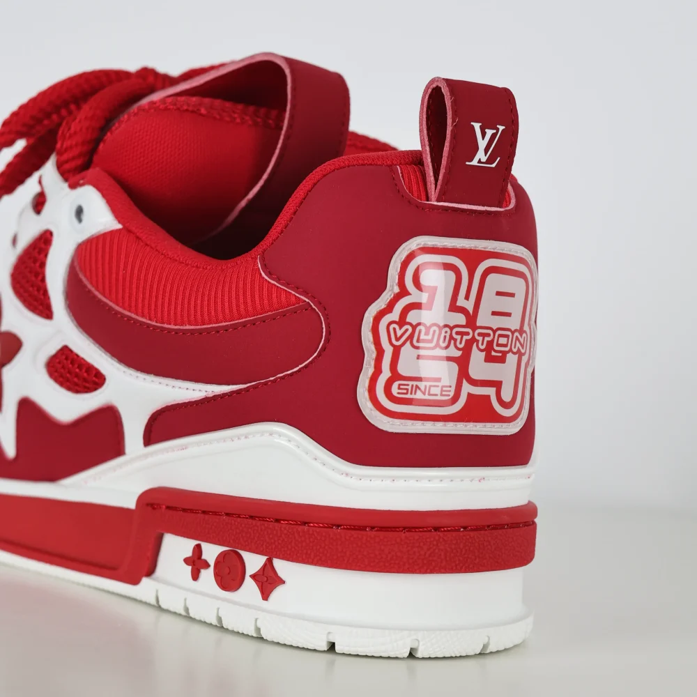 Skate Sneaker Monogramm Blumenmuster Rot und Weiß – Bild 11