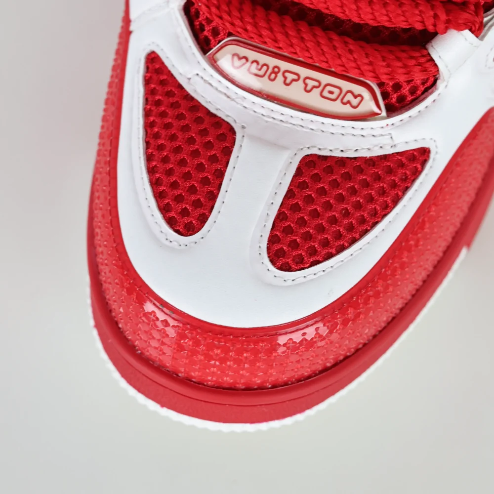 Skate Sneaker Monogramm Blumenmuster Rot und Weiß – Bild 10