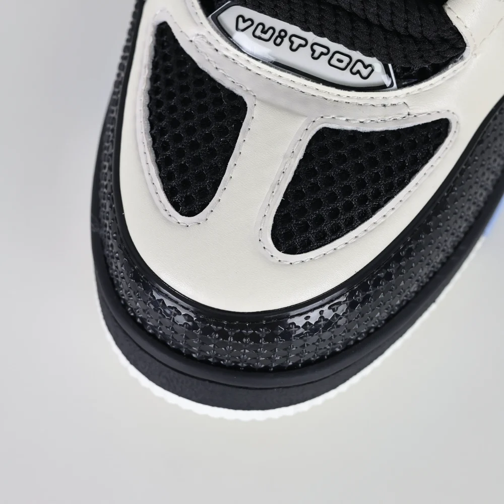 Skate Sneaker Monogramm Blumenmuster Schwarz Weiß Blau – Bild 8