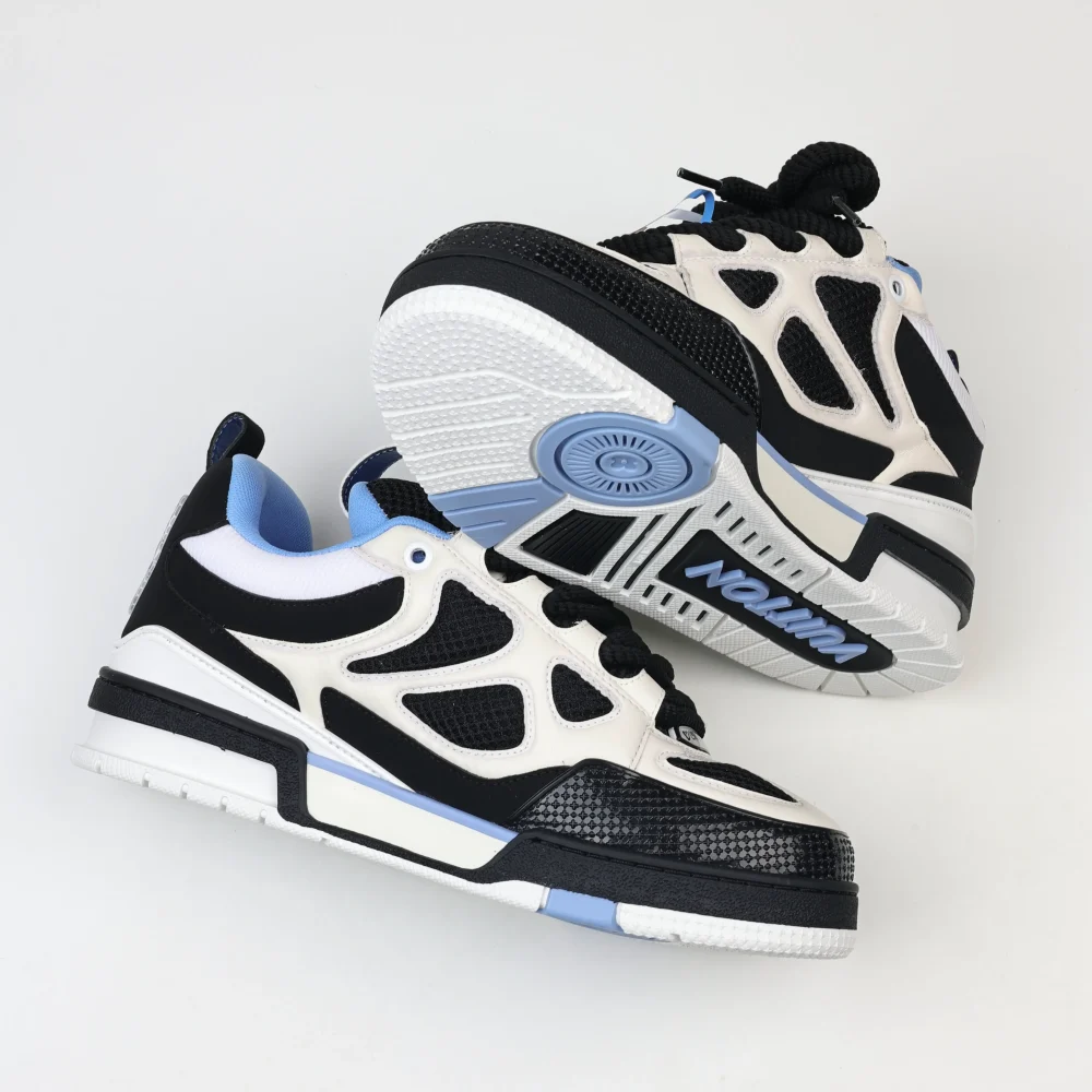 Skate Sneaker Monogramm Blumenmuster Schwarz Weiß Blau – Bild 6