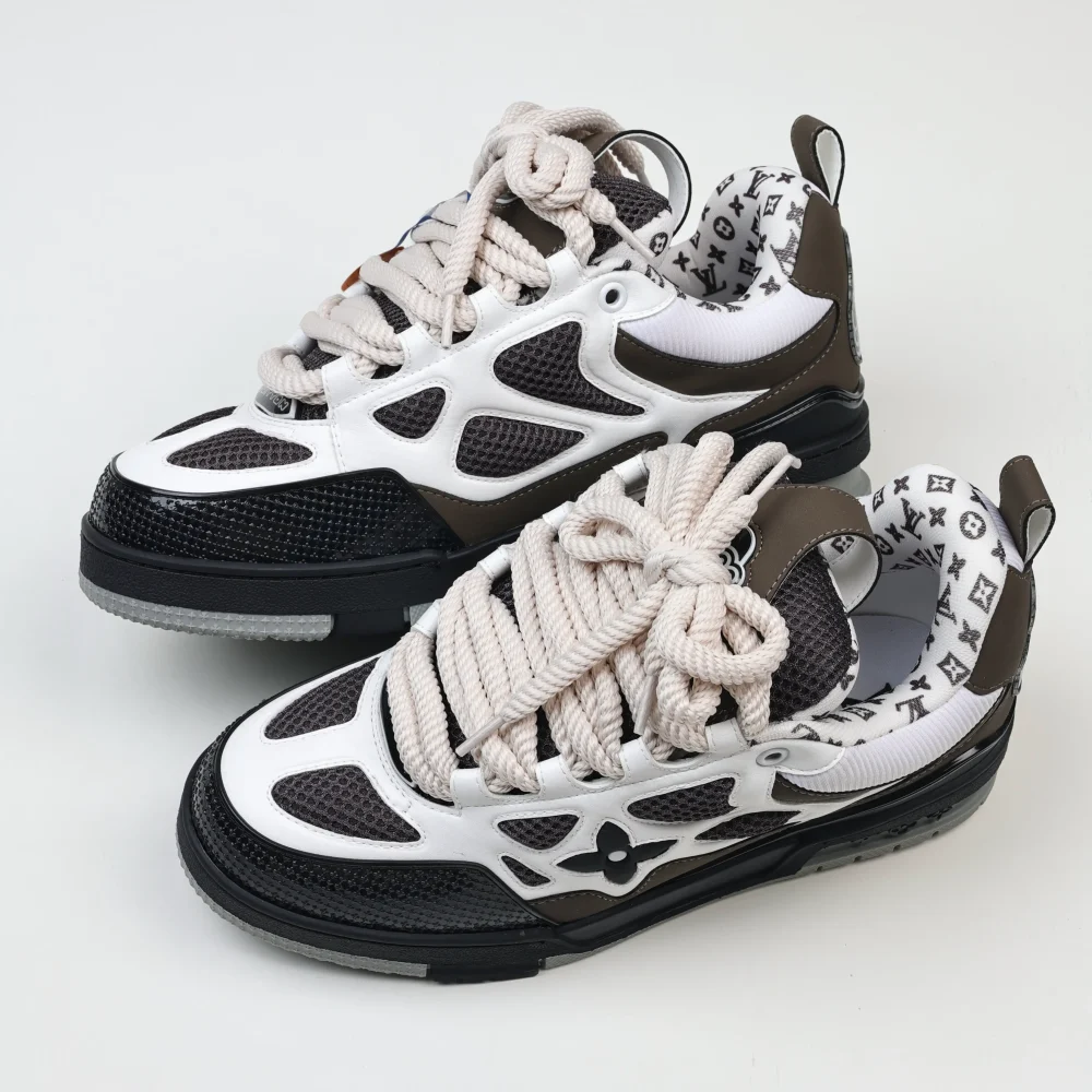 Skate Sneaker Monogramm Blumenmuster Schwarz Weiß Braun – Bild 7