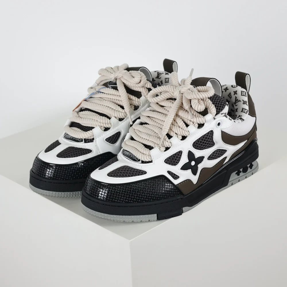 Skate Sneaker Monogramm Blumenmuster Schwarz Weiß Braun
